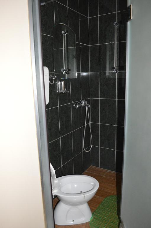 Pansion Lug Hotel Belgrade Bilik gambar